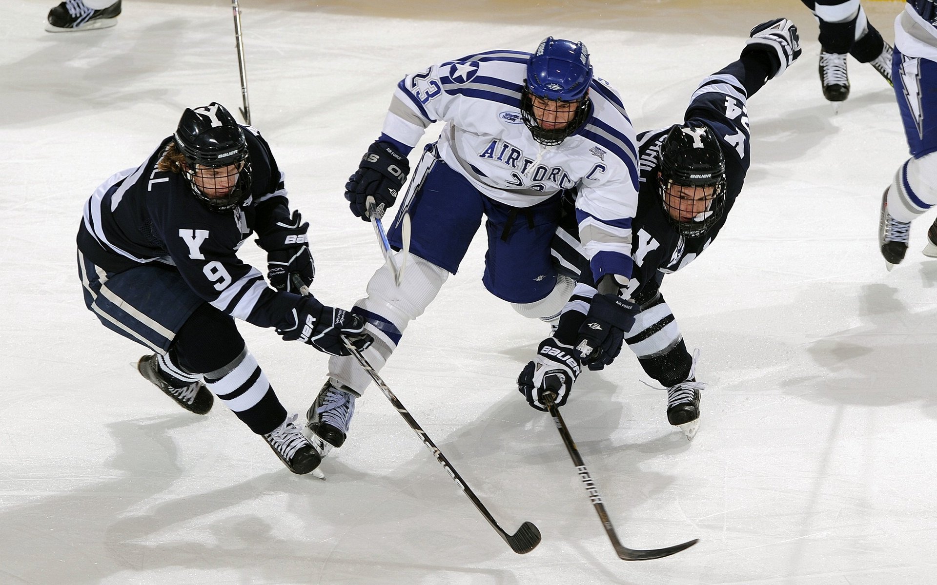 时光裂缝中的本能,从NBA抢七到世界杯的绝杀接力棒