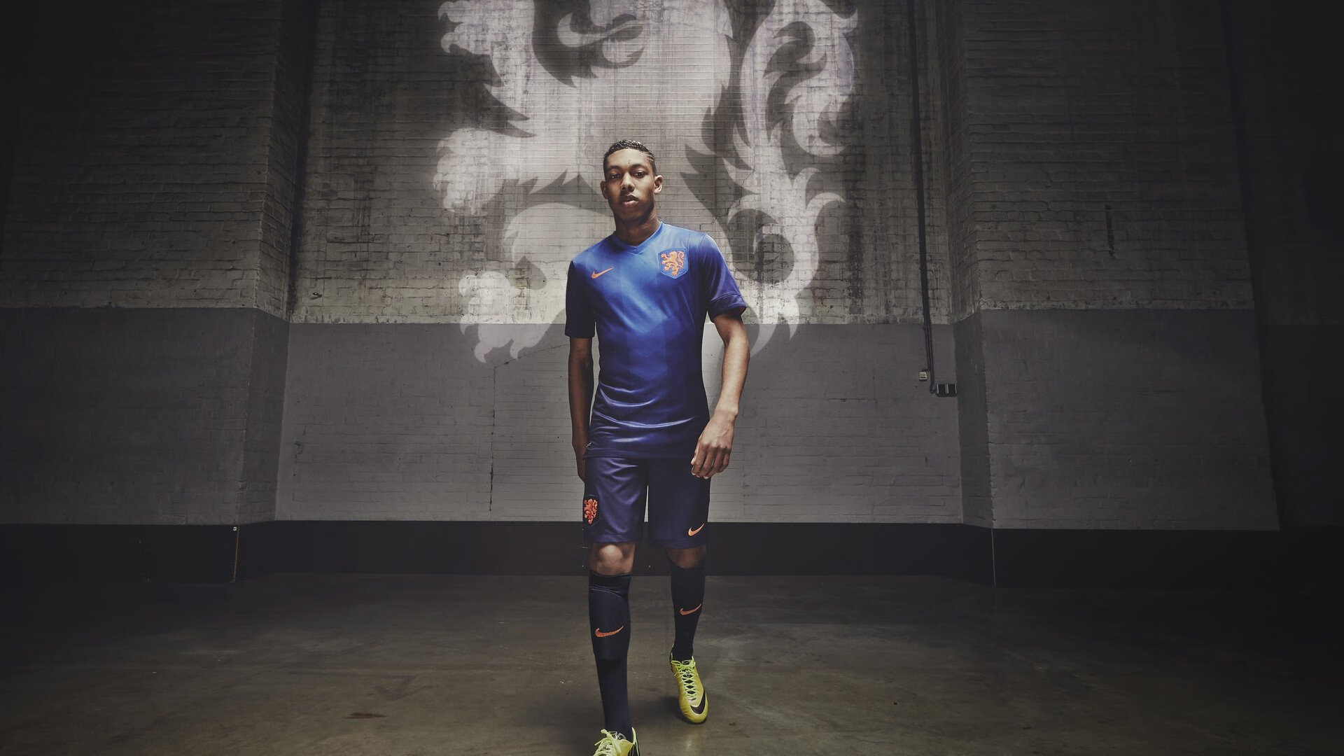 当洛杉矶银河加时赛绝杀马竞,在足球被资本重新发明的年代,德布劳内只是末节的提线木偶?