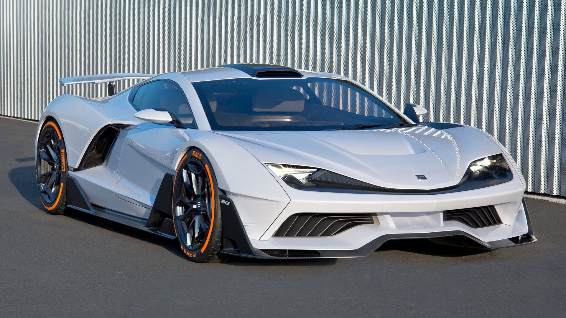 战术分野,团队压制与个人典范的足球哲学启示